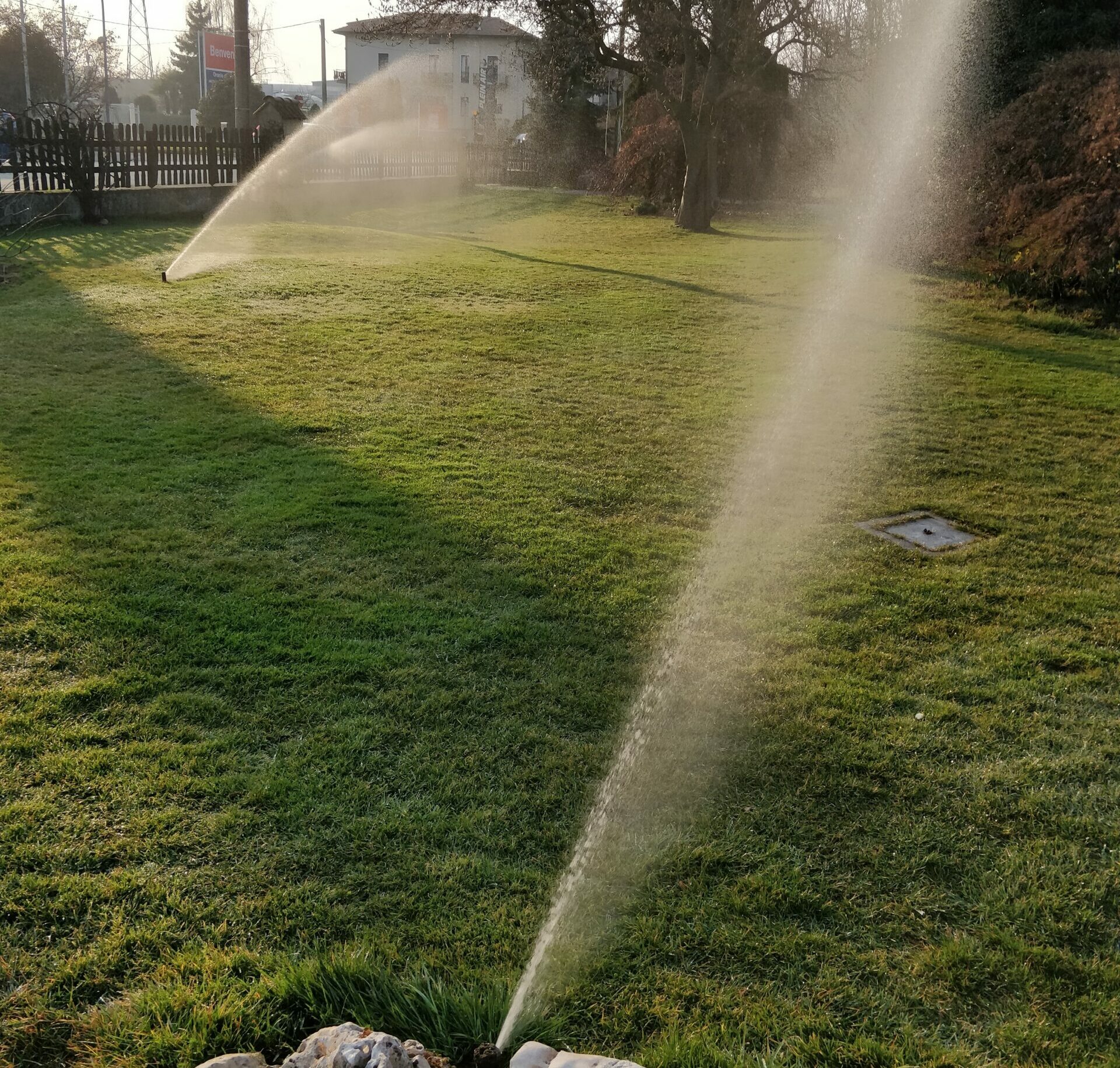 Impianto di irrigazione per tappeto erboso